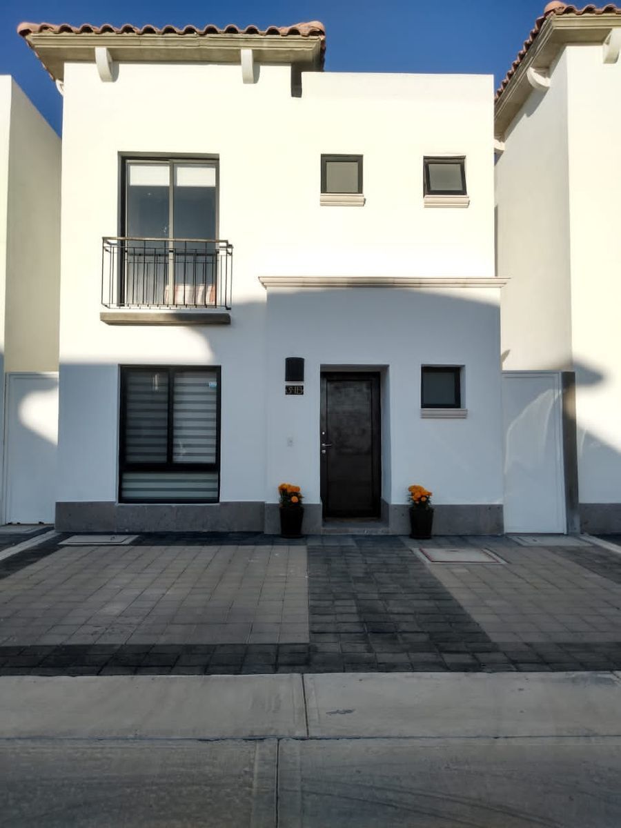 CASA EN VENTA QUERETARO