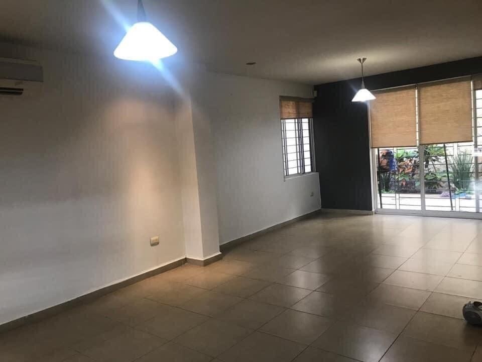 CASA EN VENTA PASEO DE CUMBRES