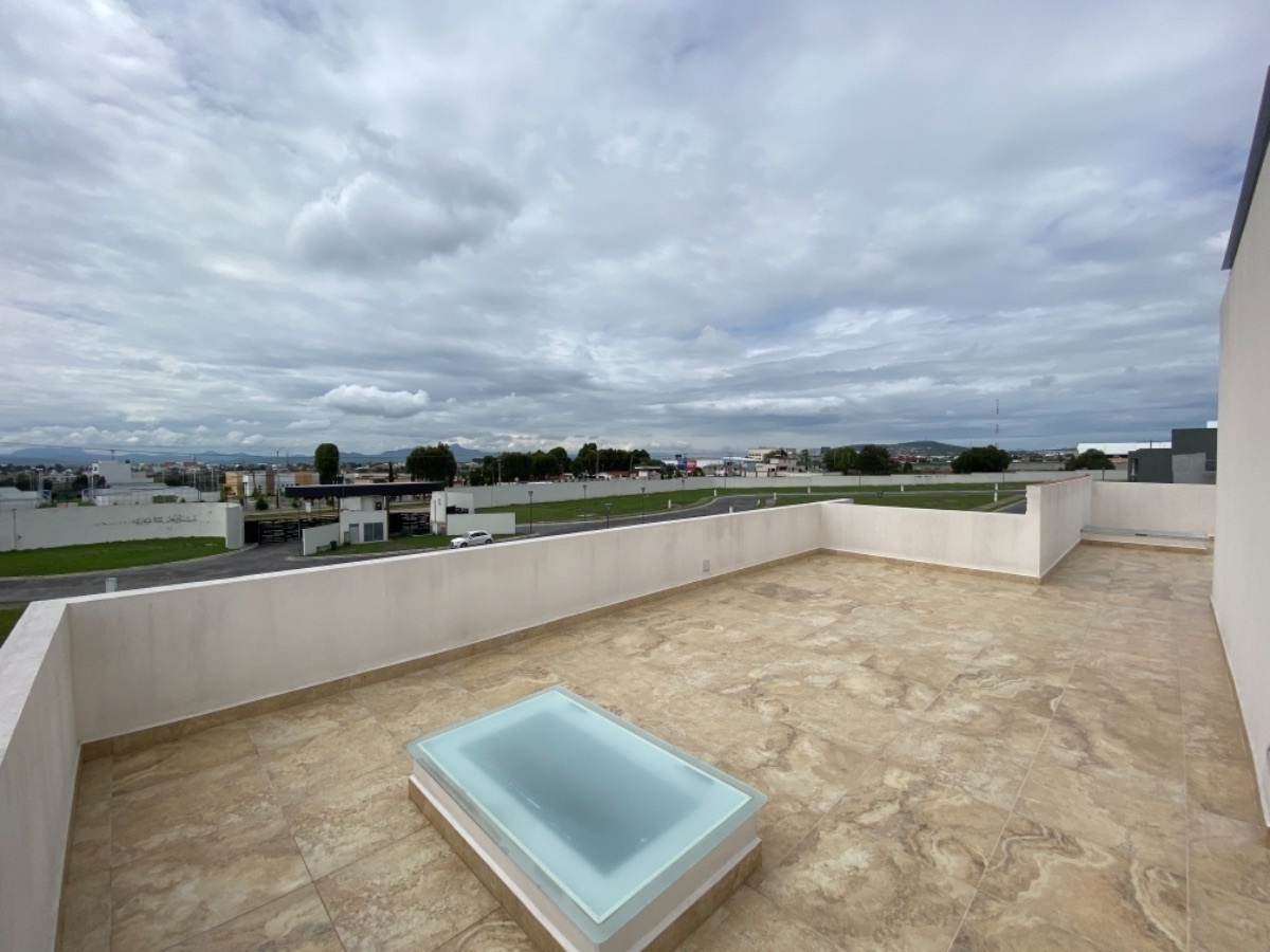 24 de 27: Roof garden