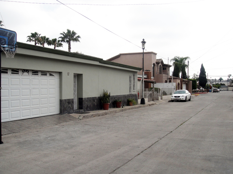 2 de 9: Casas en Venta en Chapultepec California Tijuana MPVCAR01