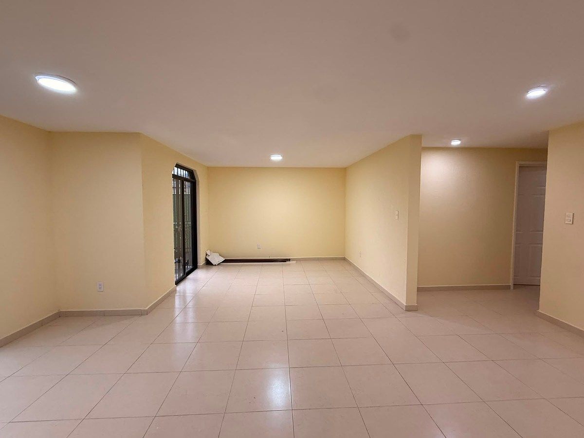 Apartment in Jesús del Monte, Cuajimalpa de Morelos, photo 2 of 17