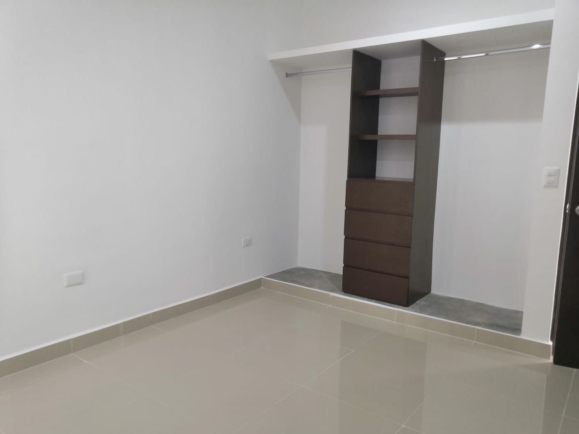 11 de 26: Segunda Recámara