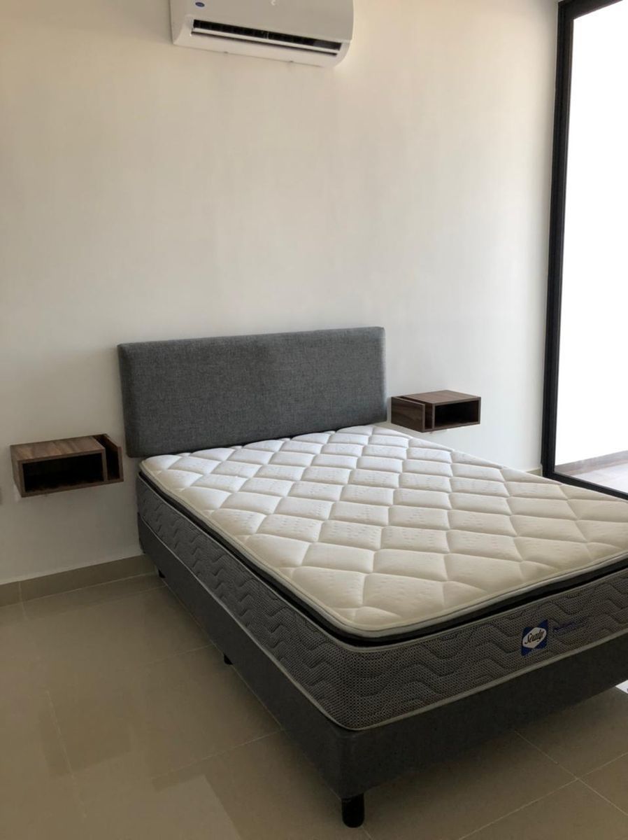 8 de 26: Recámara Principal