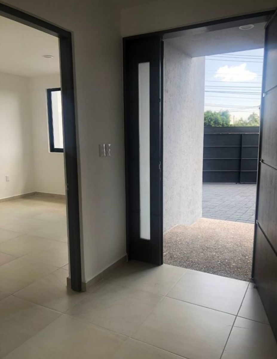 CASA EN VENTA EN JURIQUILLA QUERETARO
