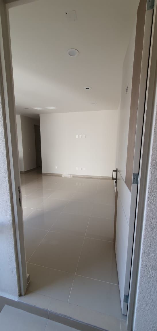 10 de 48: entrada al departamento