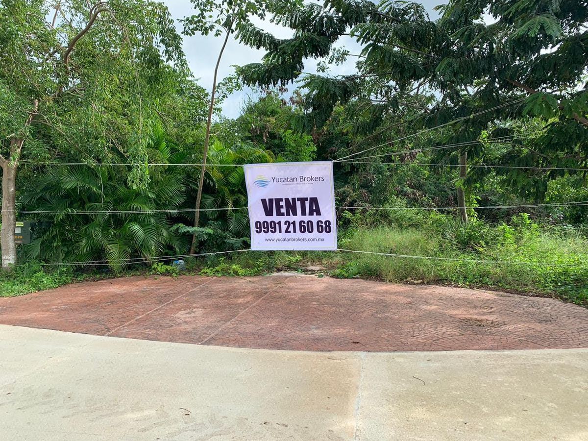 Venta de terreno en privada Altozano, foto 1 de 4