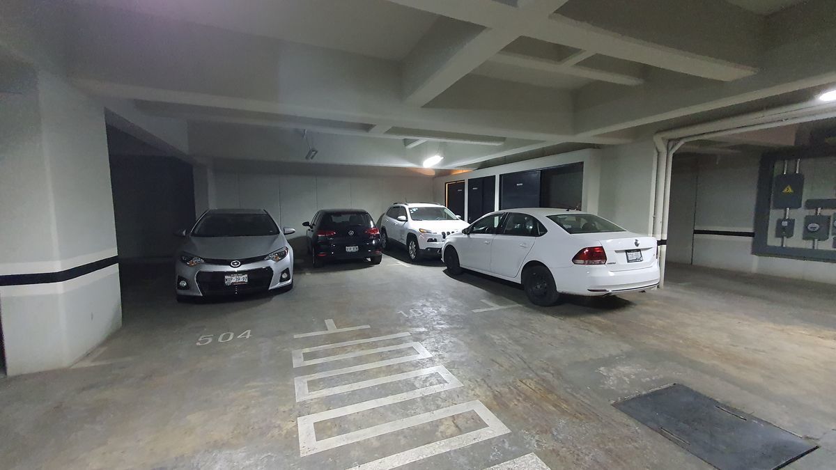 15 de 16: Opción de rentar un lugar de estacionamiento.