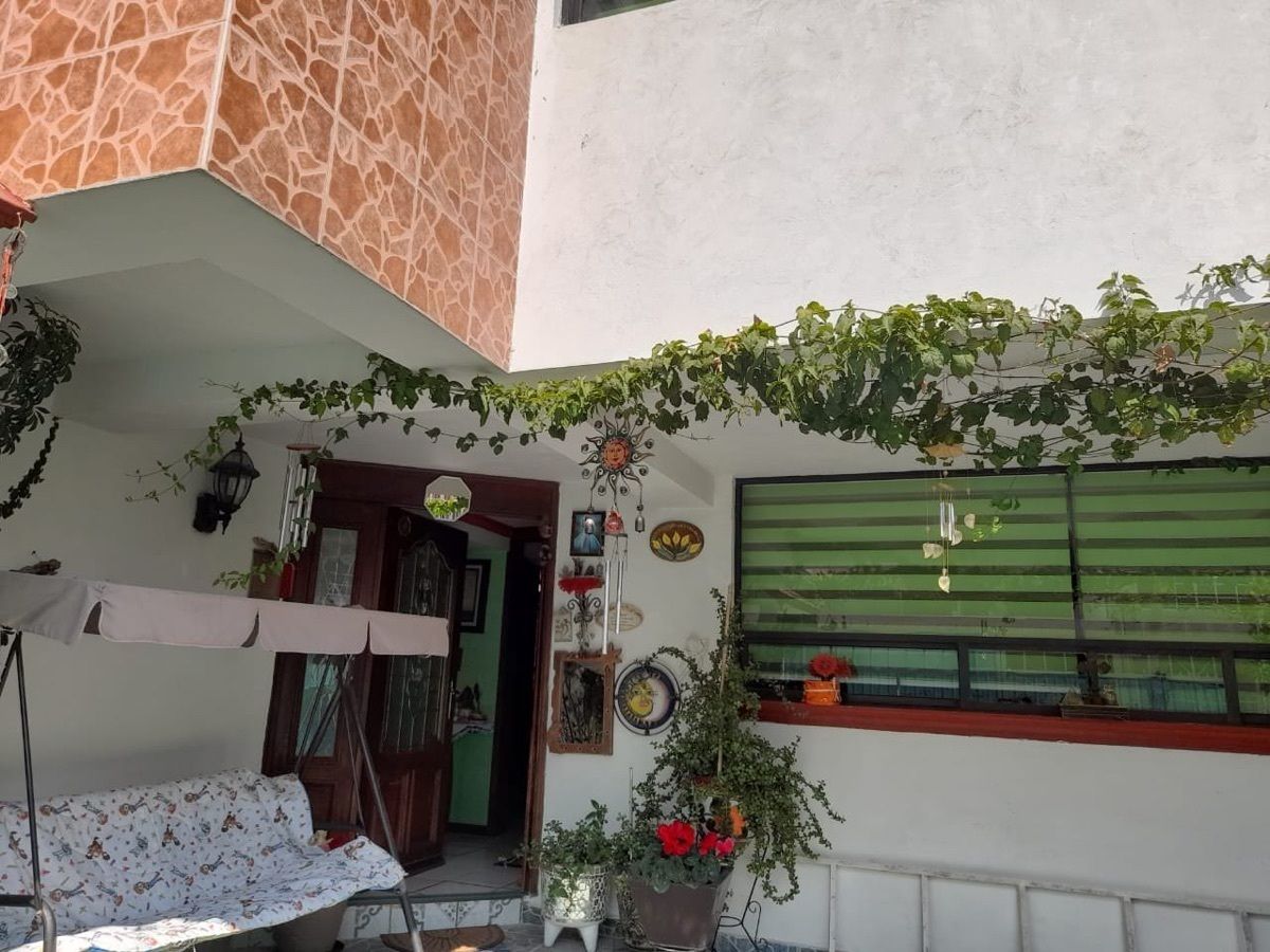 Amplia casa en venta - Real Del Valle - Pachuca