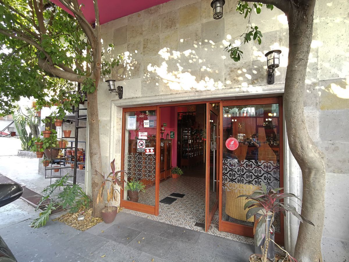 3 de 25