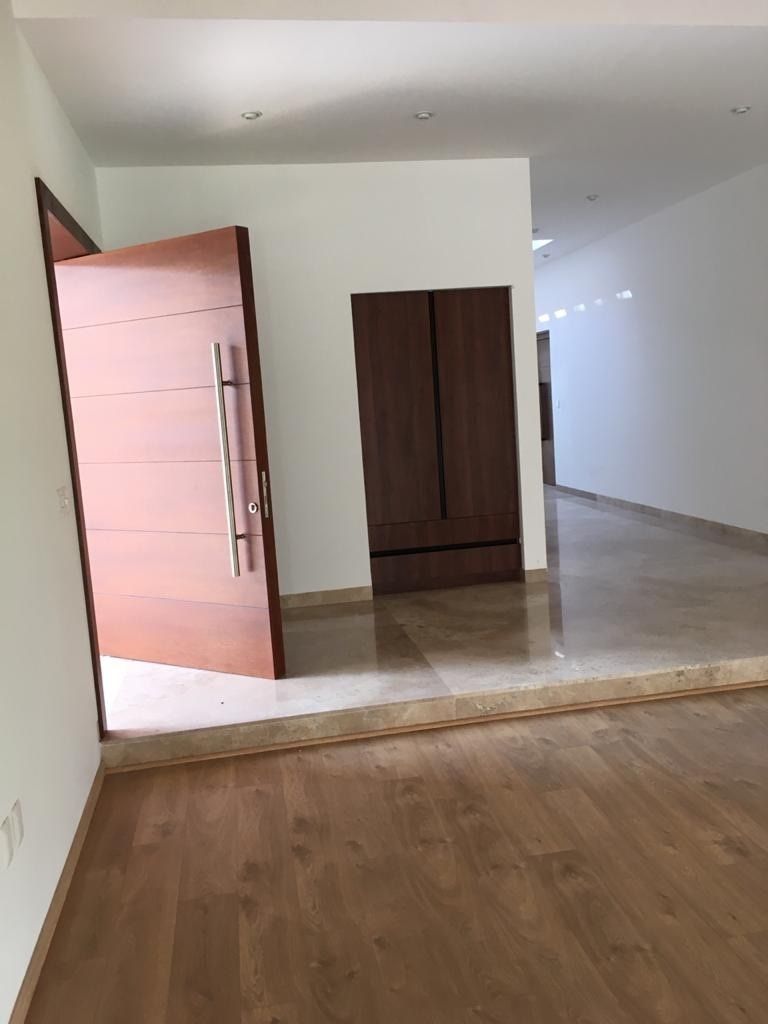 CASA EN VENTA DE UN PISO EN BALVANERA POLO COUNTRY CLUB CORREGIDORA  QUERETARO