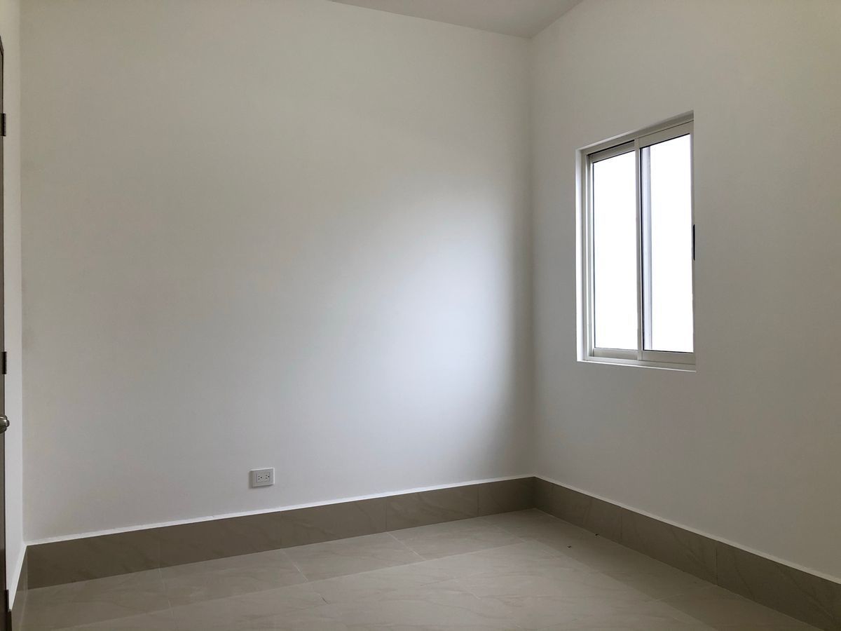 22 de 27: Cuarto de Servicio.