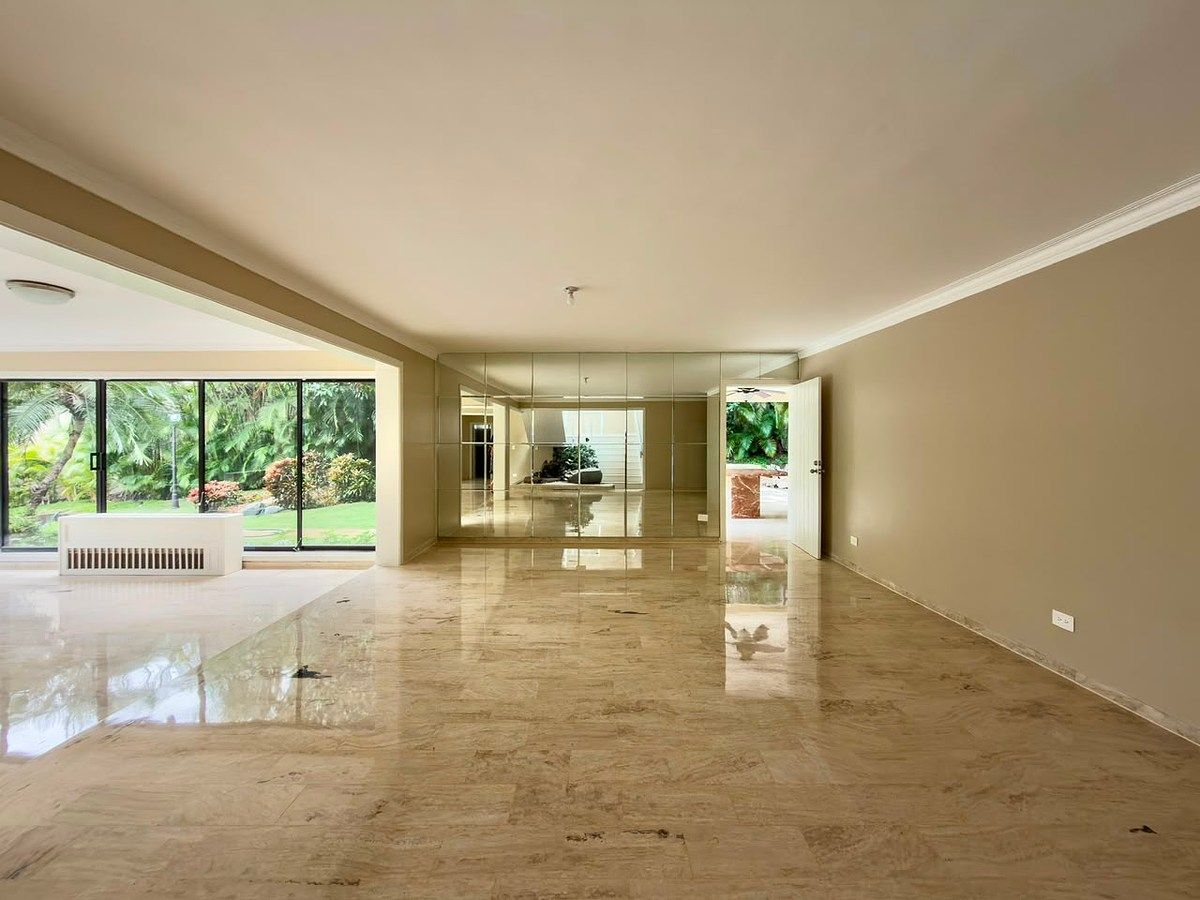 Casa en Los Cacicazgos, Santo Domingo Centro (Distrito Nacional), foto 6 de 37