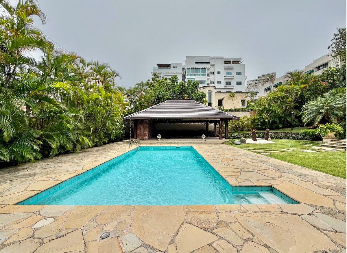 Casa en Los Cacicazgos, Santo Domingo Centro (Distrito Nacional), foto 2 de 37