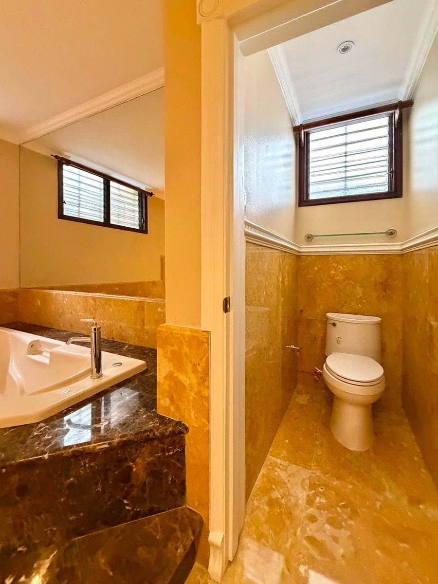 Casa en Los Cacicazgos, Santo Domingo Centro (Distrito Nacional), foto 33 de 37