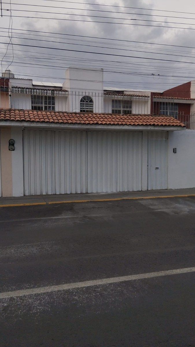 Casa en renta o venta ubicada sobre Avenida Margaritas (SMC-1928), foto 1 de 25