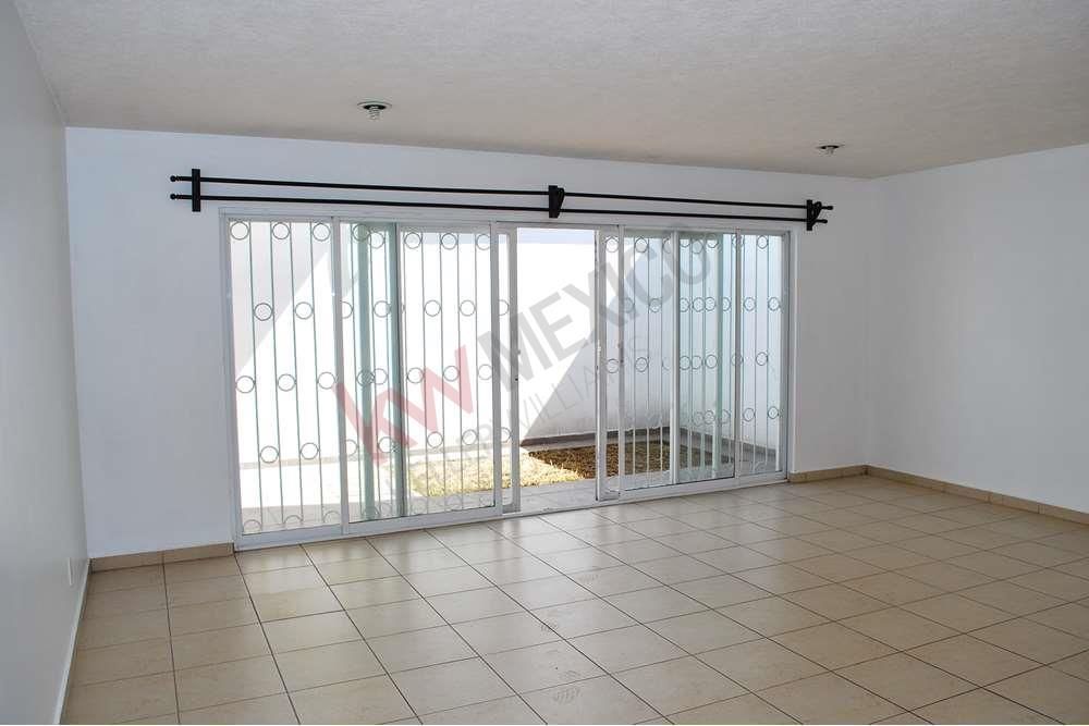 Casa en Renta Hacienda Lerma, rapido acceso a la carretera Mexico - Toluca  y Zon | EasyBroker