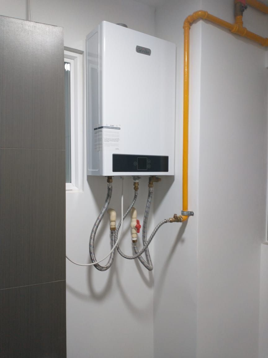 6 de 13: Calentador de agua 