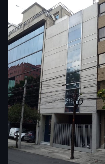 3 de 8