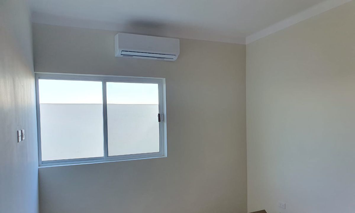 4 de 12