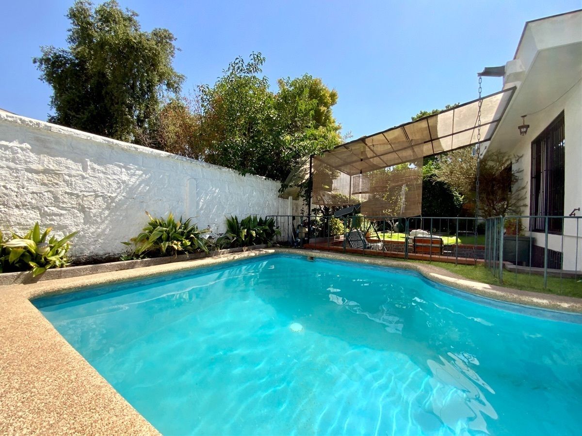 11 de 28: Piscina