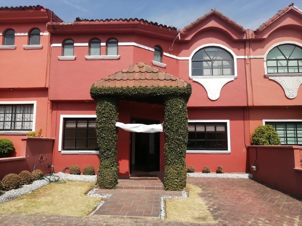 VENTA Bonita casa en Santa Cruz Fraccionamiento Bugambilias