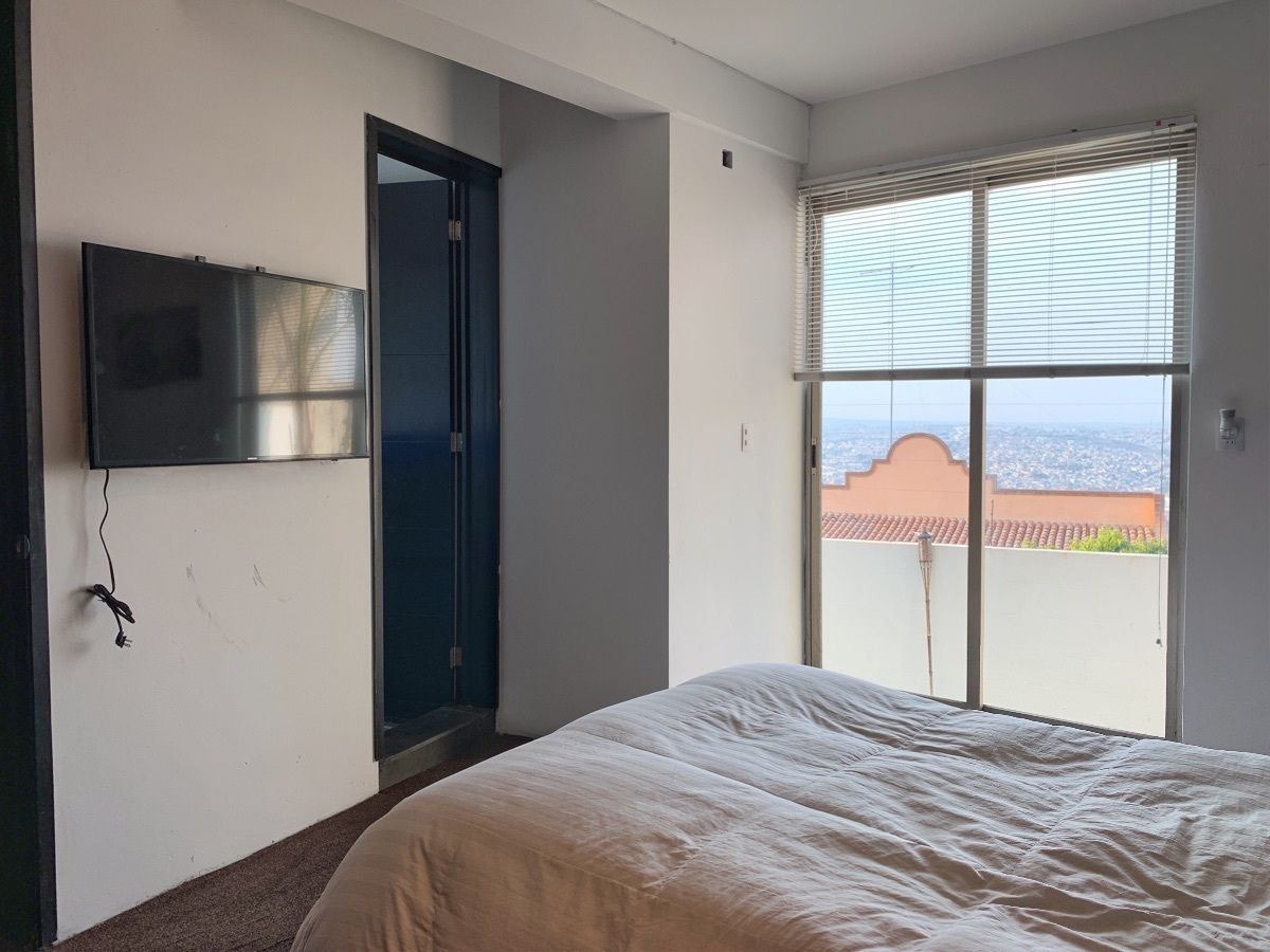 17 de 24: Habitación secundaria 2