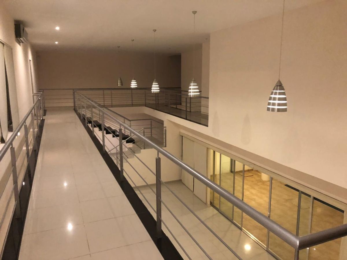 3 de 35: Sala - Comedor