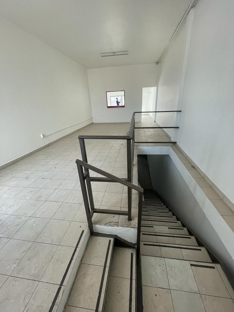 EXCELENTE LOCAL COMERCIAL 138 M2