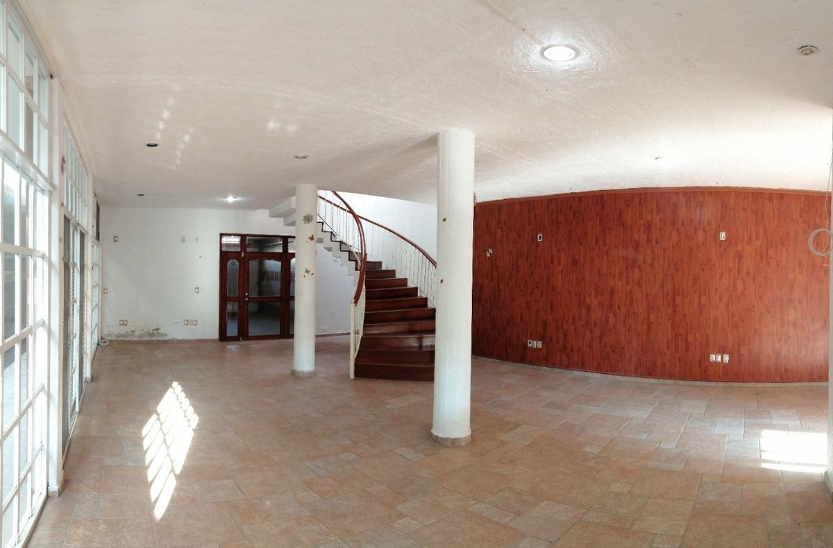 4 de 33