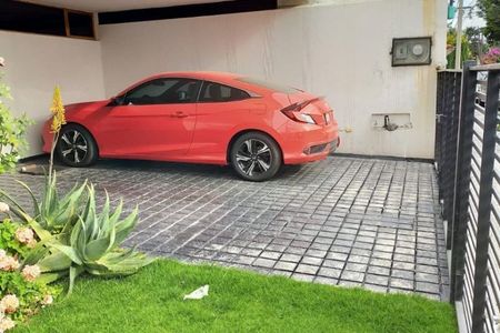 Casa en venta en Colon Echegaray $6,800,000