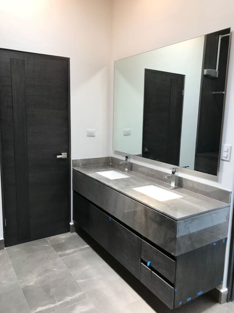 6 de 24: baño recamara principal