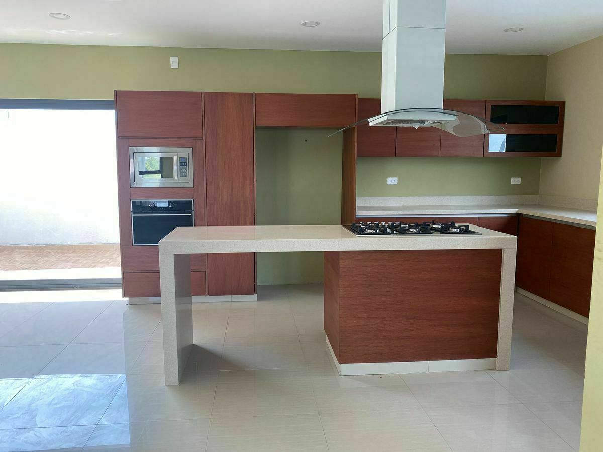 5 de 29: Cocina Integral con isla
