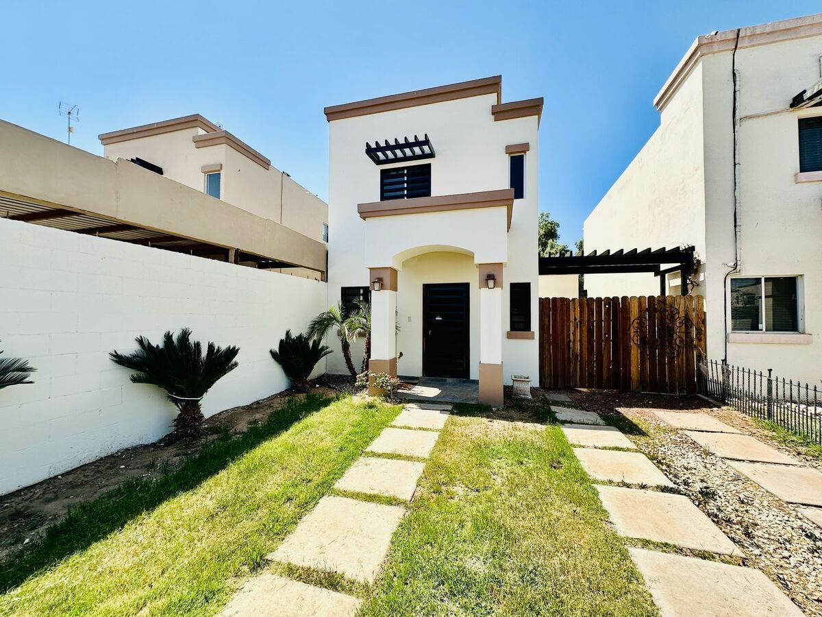 Casa en Residencial Segovia, Mexicali, foto 2 de 14