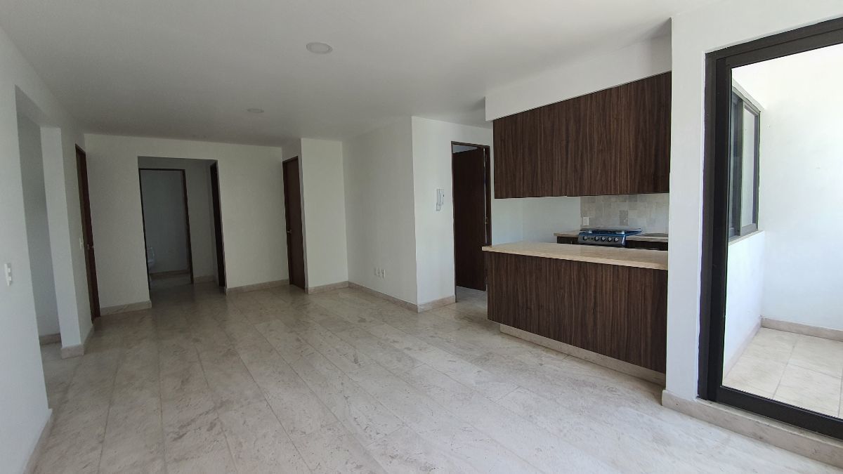 8 de 22: Sala-Comedor