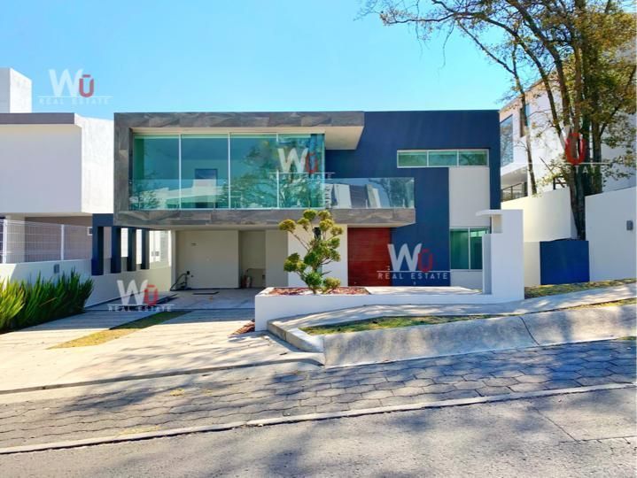 1 de 24: fachada frontal