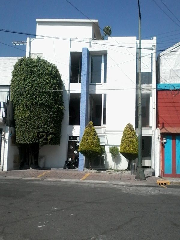 1 de 3