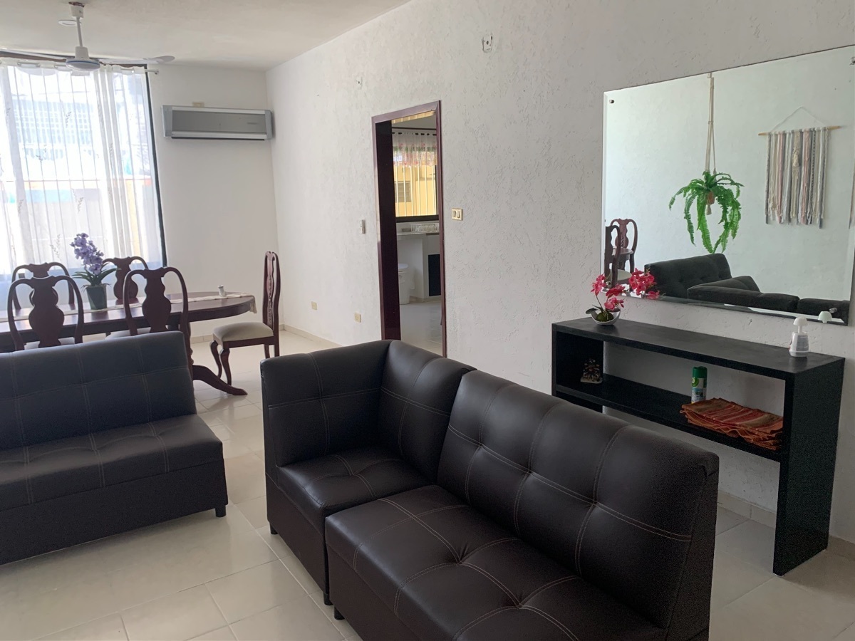 3 of 18: SALA Y COMEDOR
