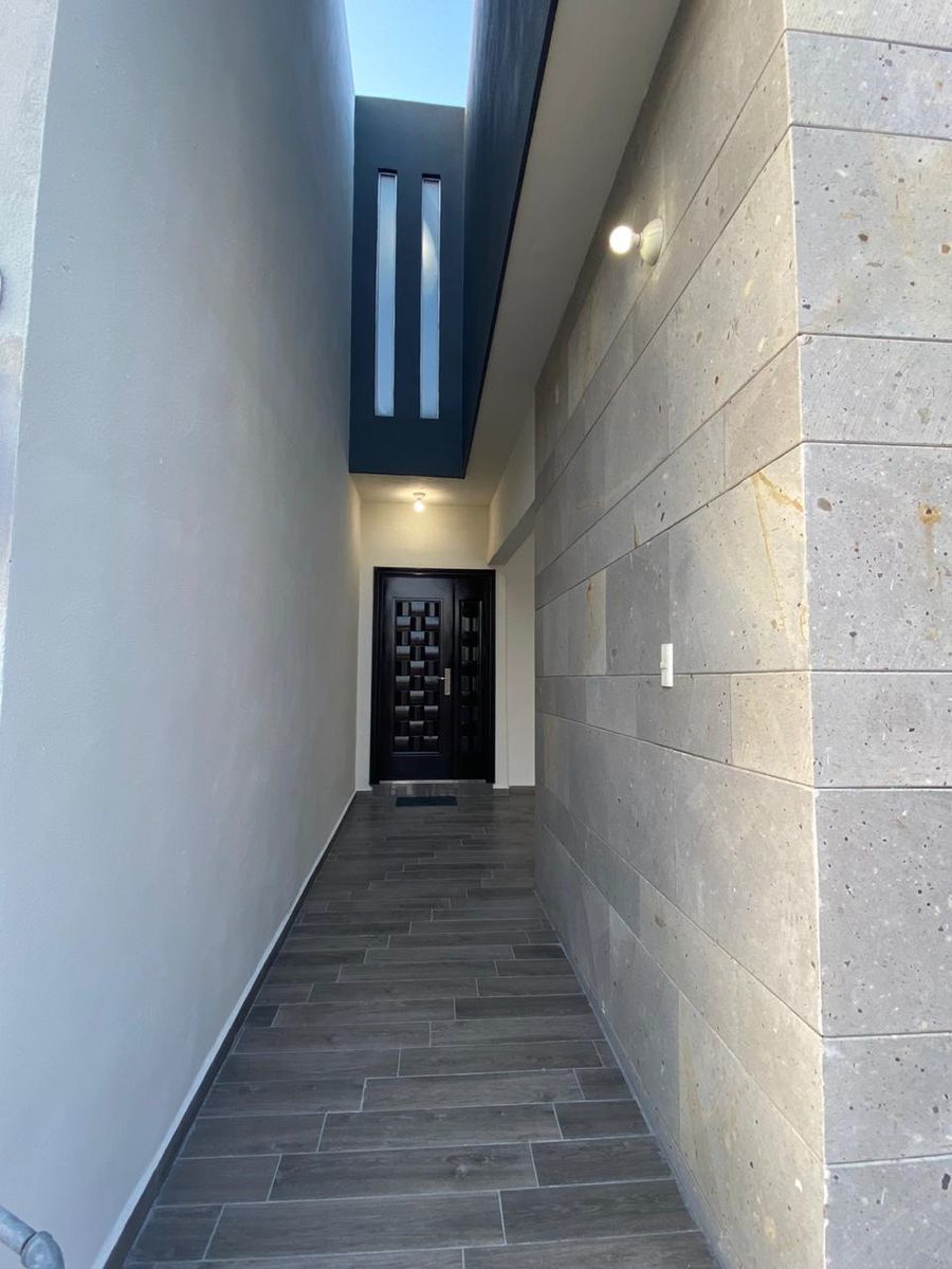 Casa em La Encomienda, General Escobedo, foto 3 de 22