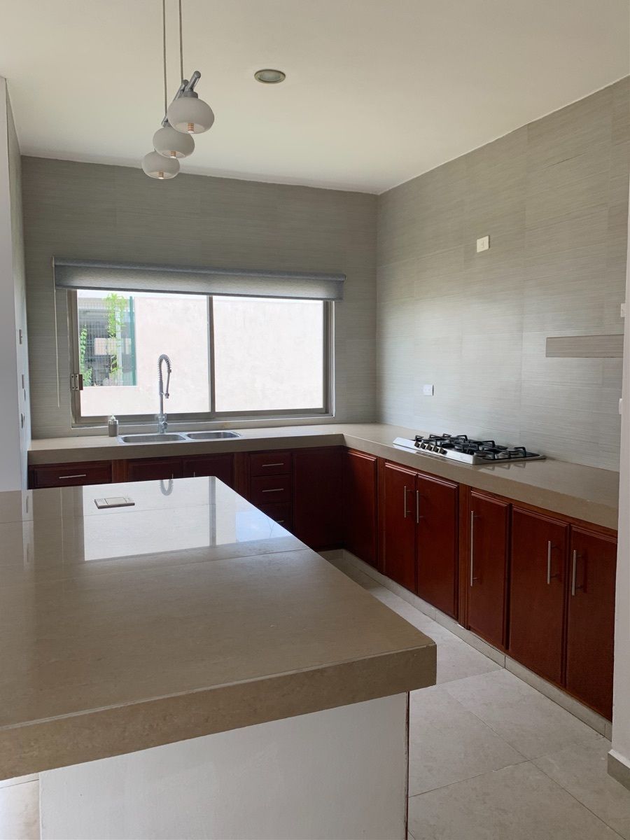 13 de 15: COCINA INTEGRAL 