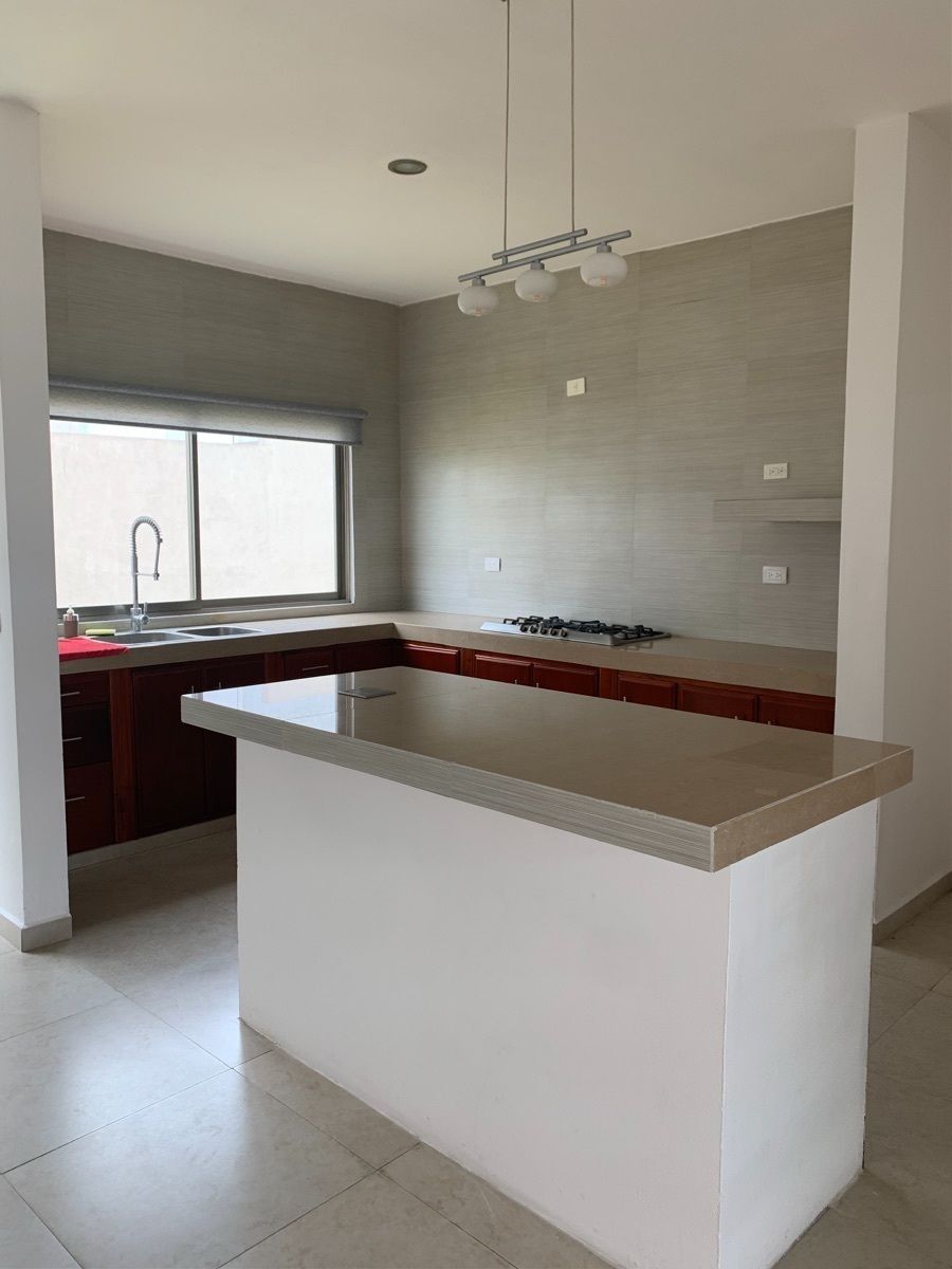 14 de 15: COCINA INTEGRAL CON ISLA 