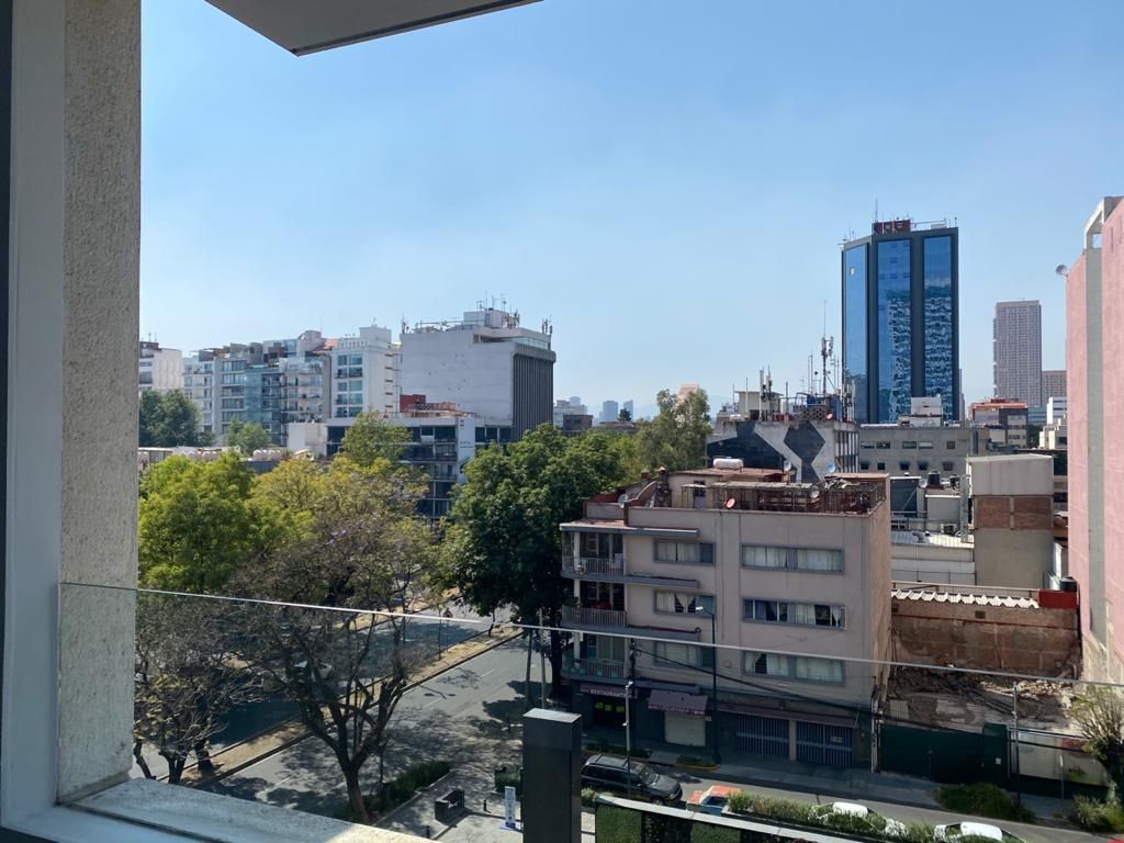 4 de 17