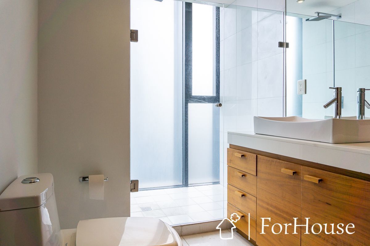 17 de 24: Baño segunda recámara