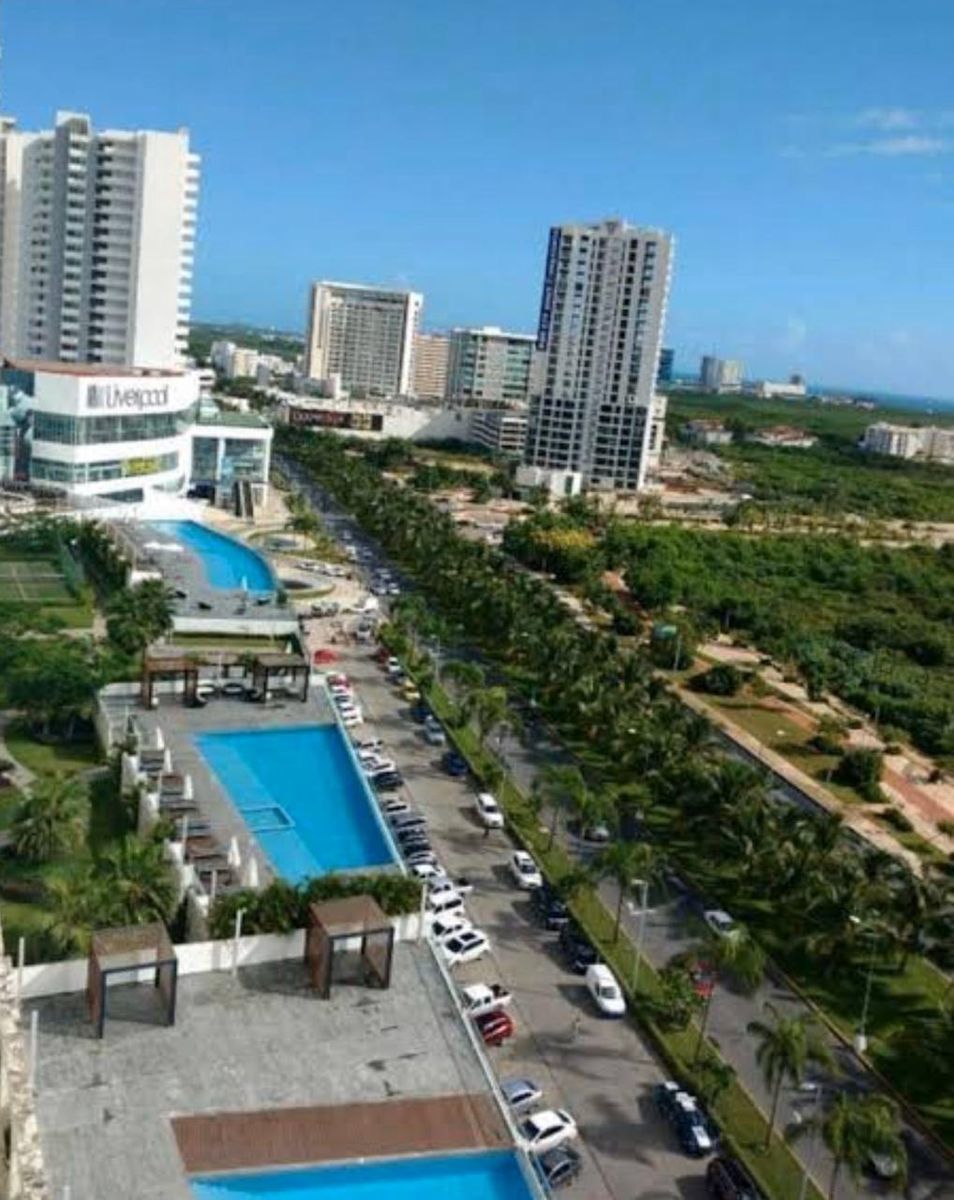 14 de 16: Departamento amueblado en renta  Malecon Cancun vista al mar