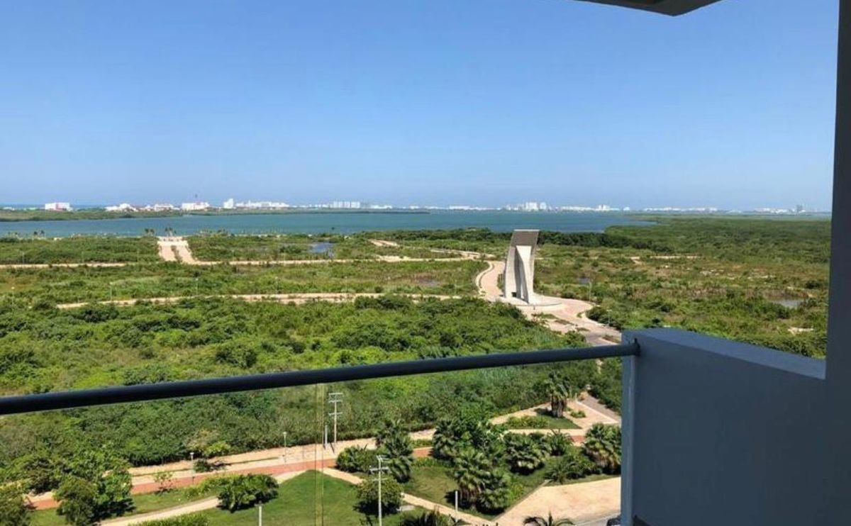 5 de 16: Departamento amueblado en renta  Malecon Cancun vista al mar