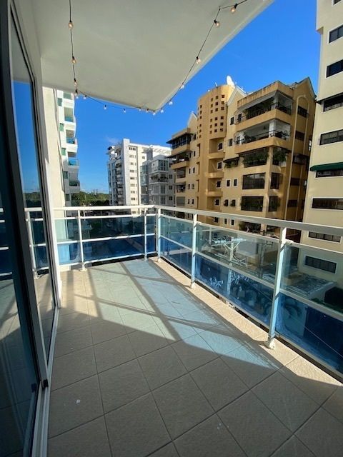 Apartamentos en Venta Ensanche Naco, Santo Domingo