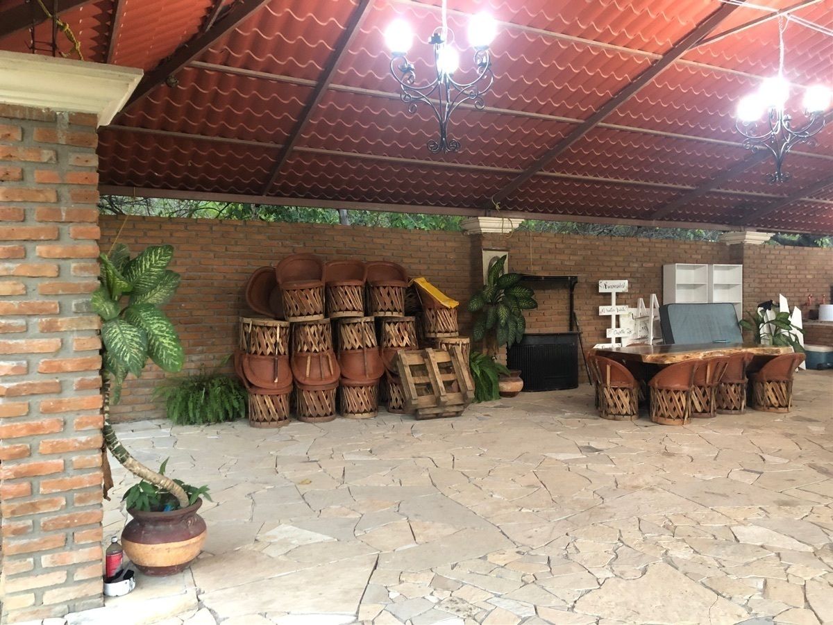 23 de 27