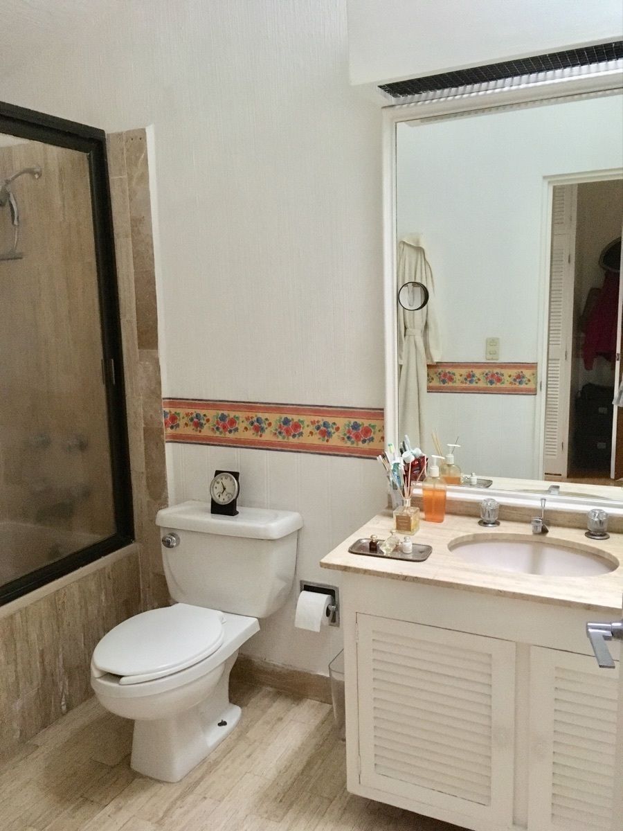 13 de 24: Baño  R principal