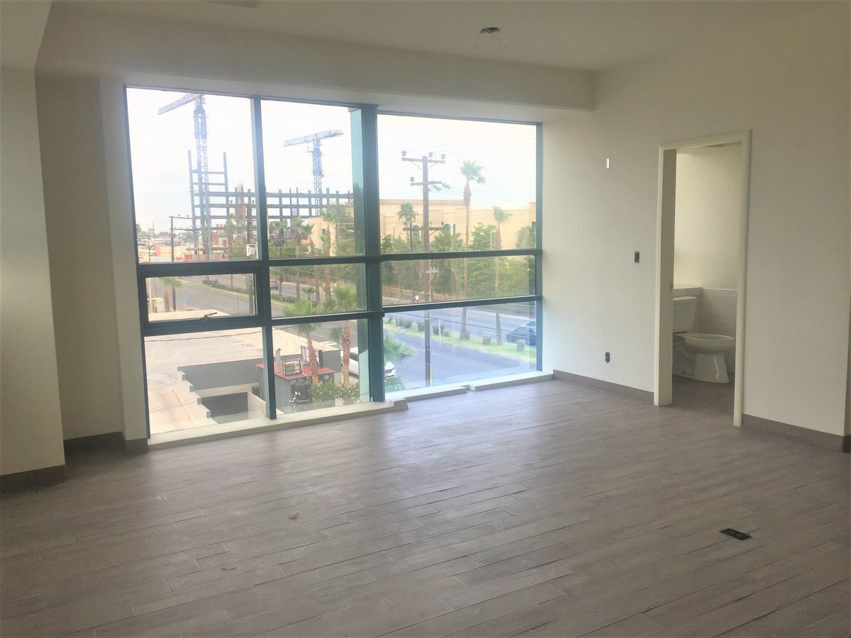 Oficina Torres del Sol, 3er Piso, foto 1 de 17