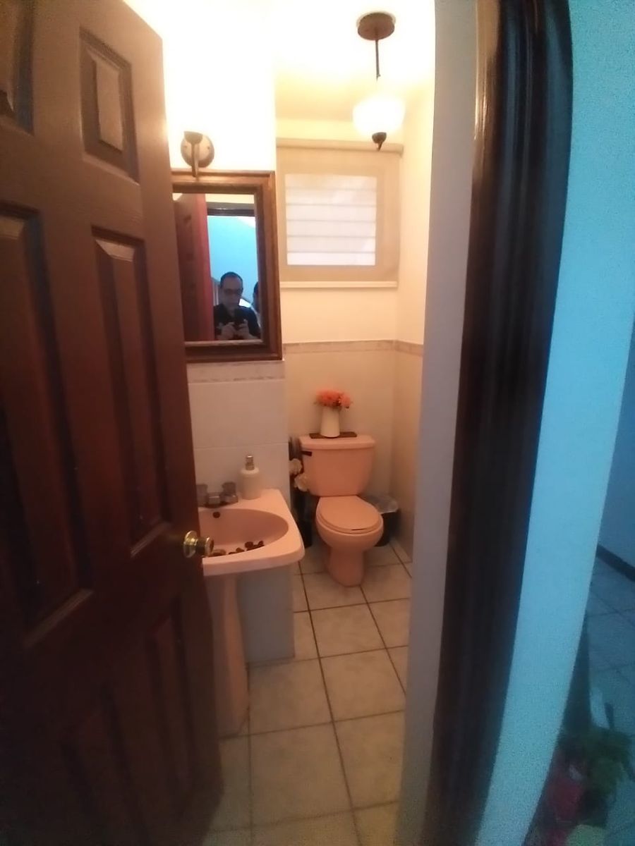 3 de 16