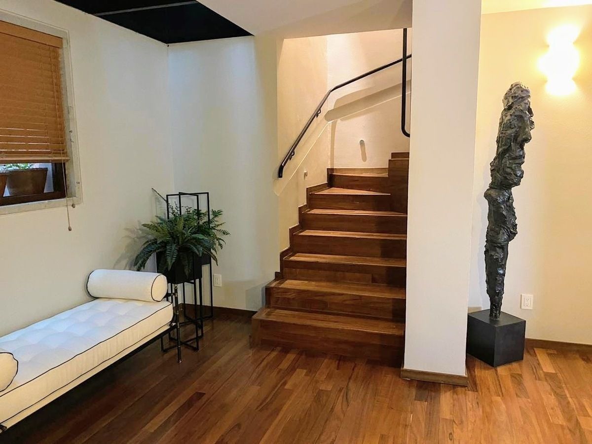 VENTA CASA TIPO TOWN HOUSE, LOMAS DE CHAPULTEPEC